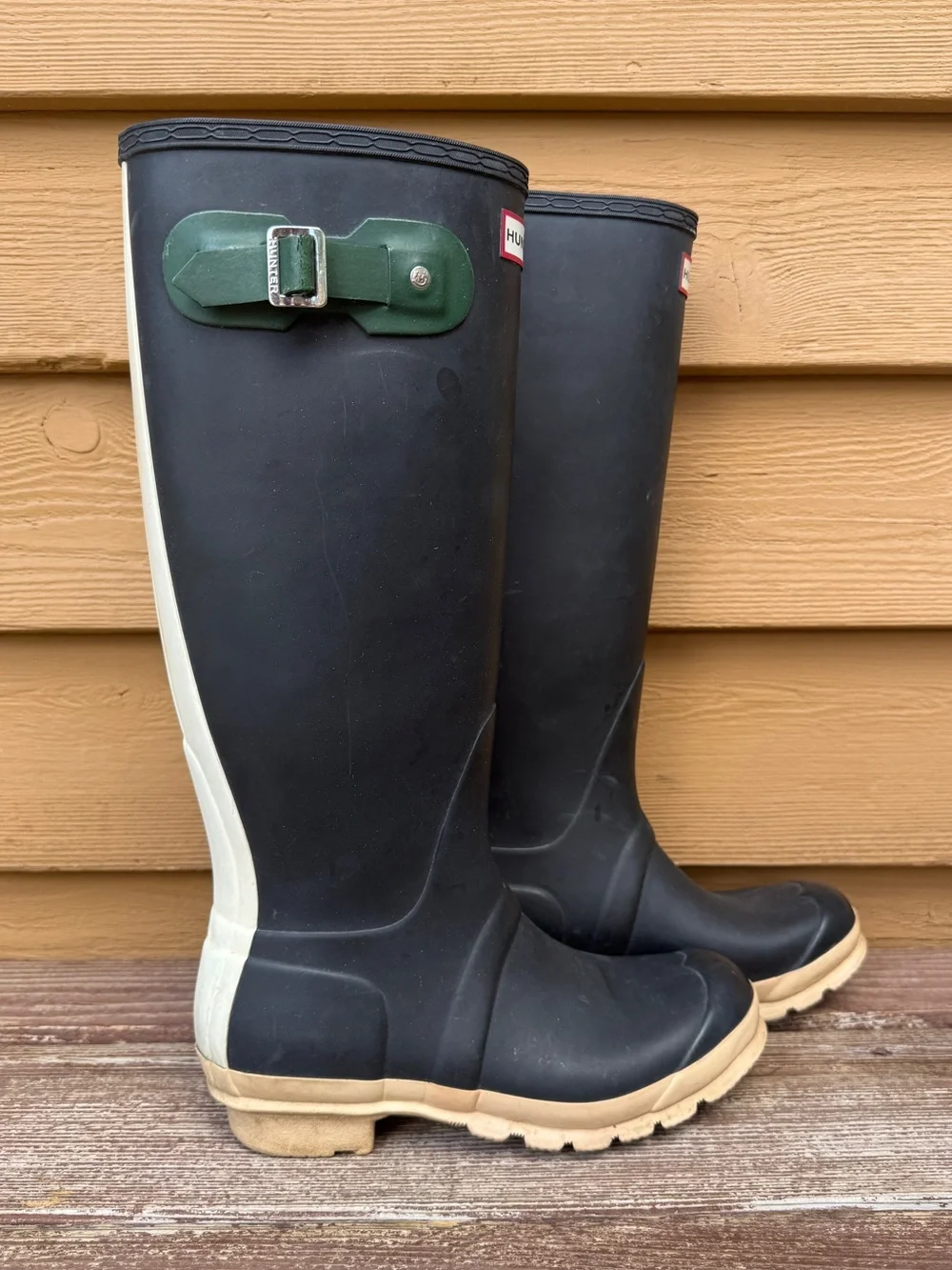 RARE Hunter Original Tall Rain Boots Black/White Women’s 6.5